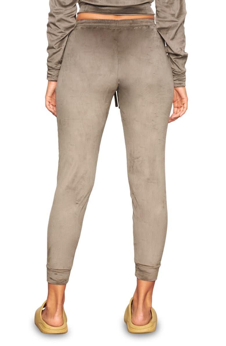 SKIMS Velour High Waist Joggers, Alternate, color,