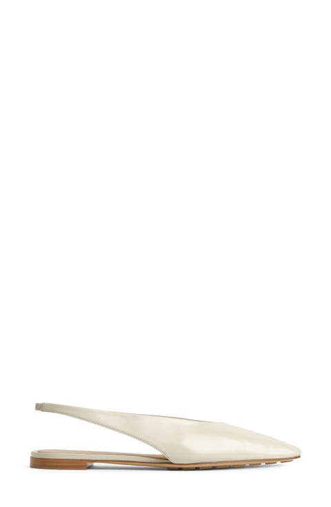 フラットシューズ BOTTEGA VENETA Woman Flat shoes Ivory 827702V3H90 9031 Bottega Veneta Ballerina slingback Sofia ivory | TheDoubleF