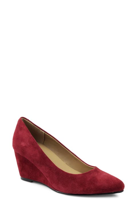Wedge Pump (Women)