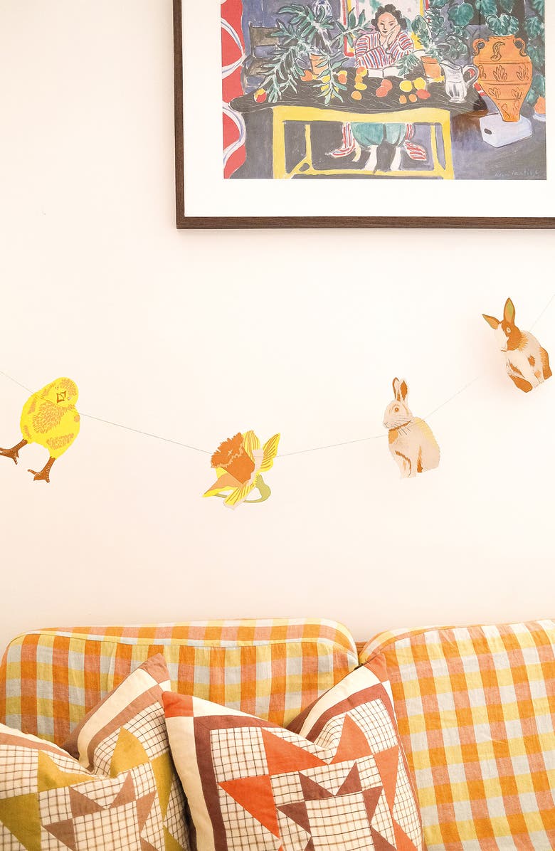 East End Press No. 24 Rabbits Garland, Alternate, color, 