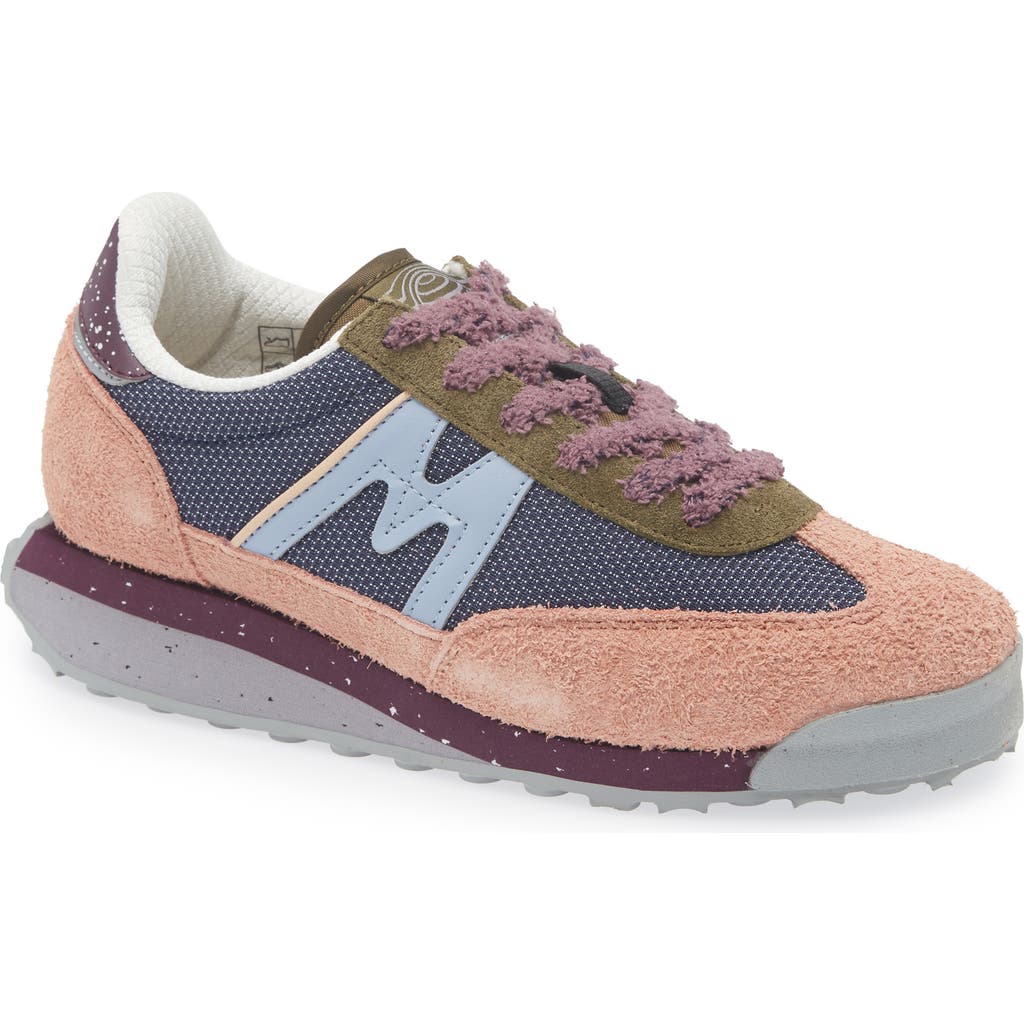 Karhu Gender Inclusive Mestari Control Sneaker In Multi