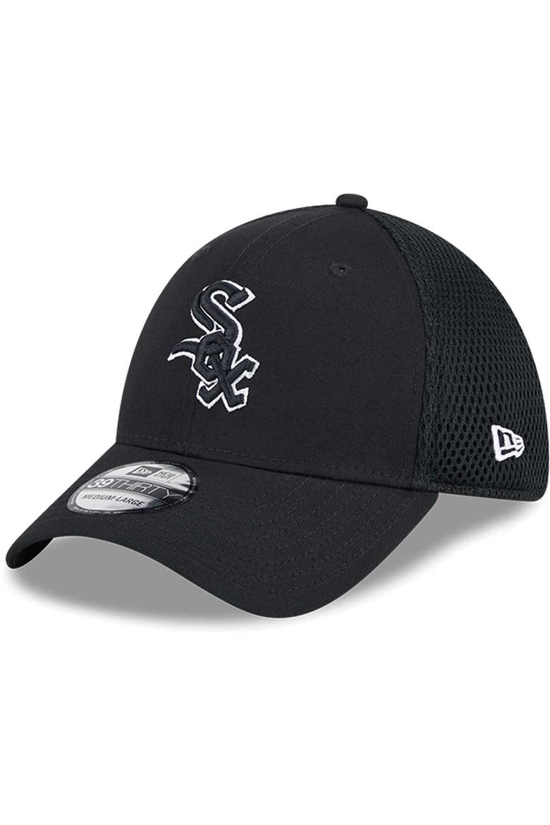 Men's New Era Chicago White Sox Evergreen Black & White Neo 39THIRTY Flex Hat, Main, color, Black