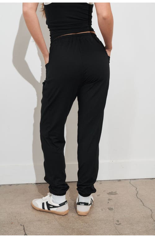 Vitality Motive Jogger In Multi