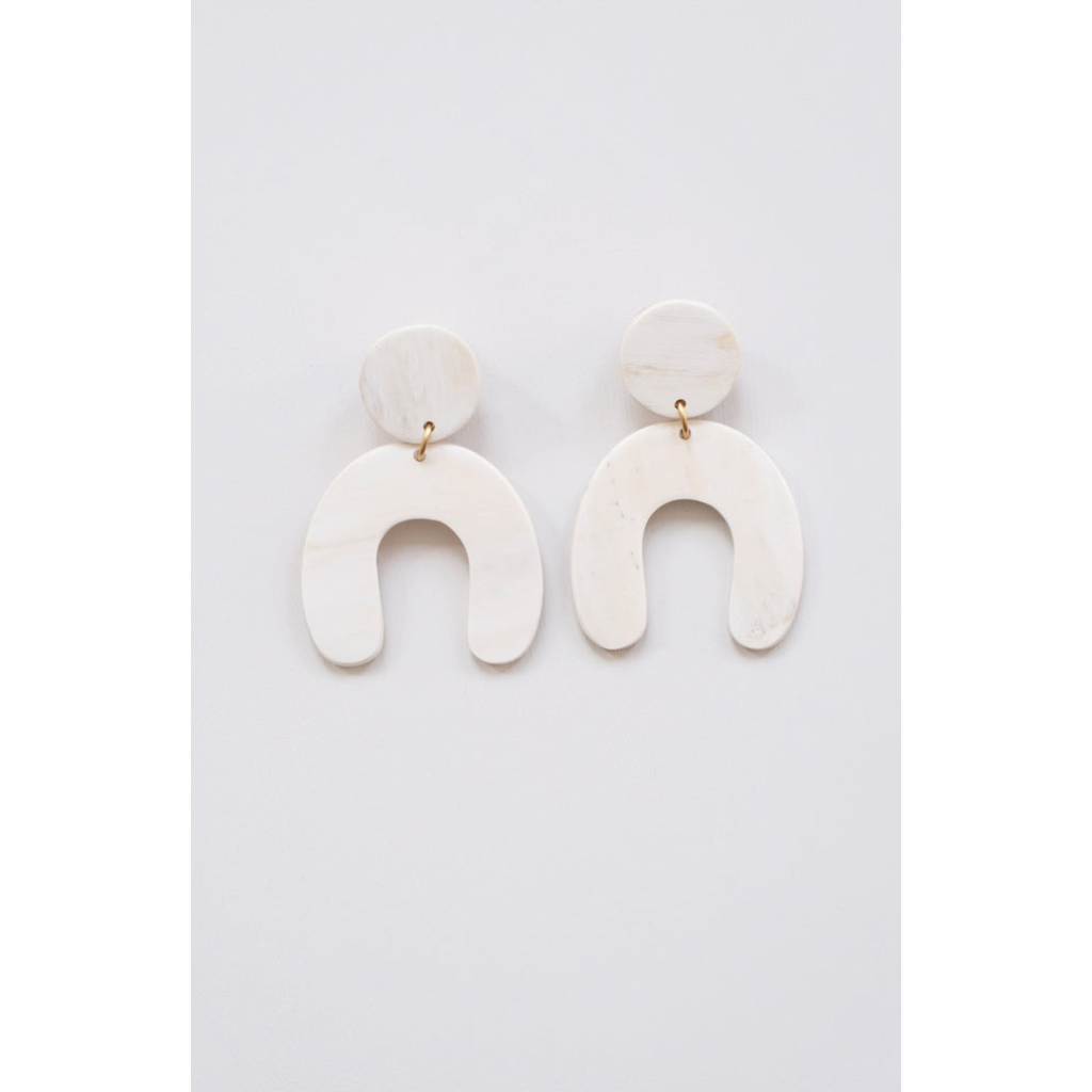 Maadili Collective Arch Earrings In White To Ivory Cattle Horn