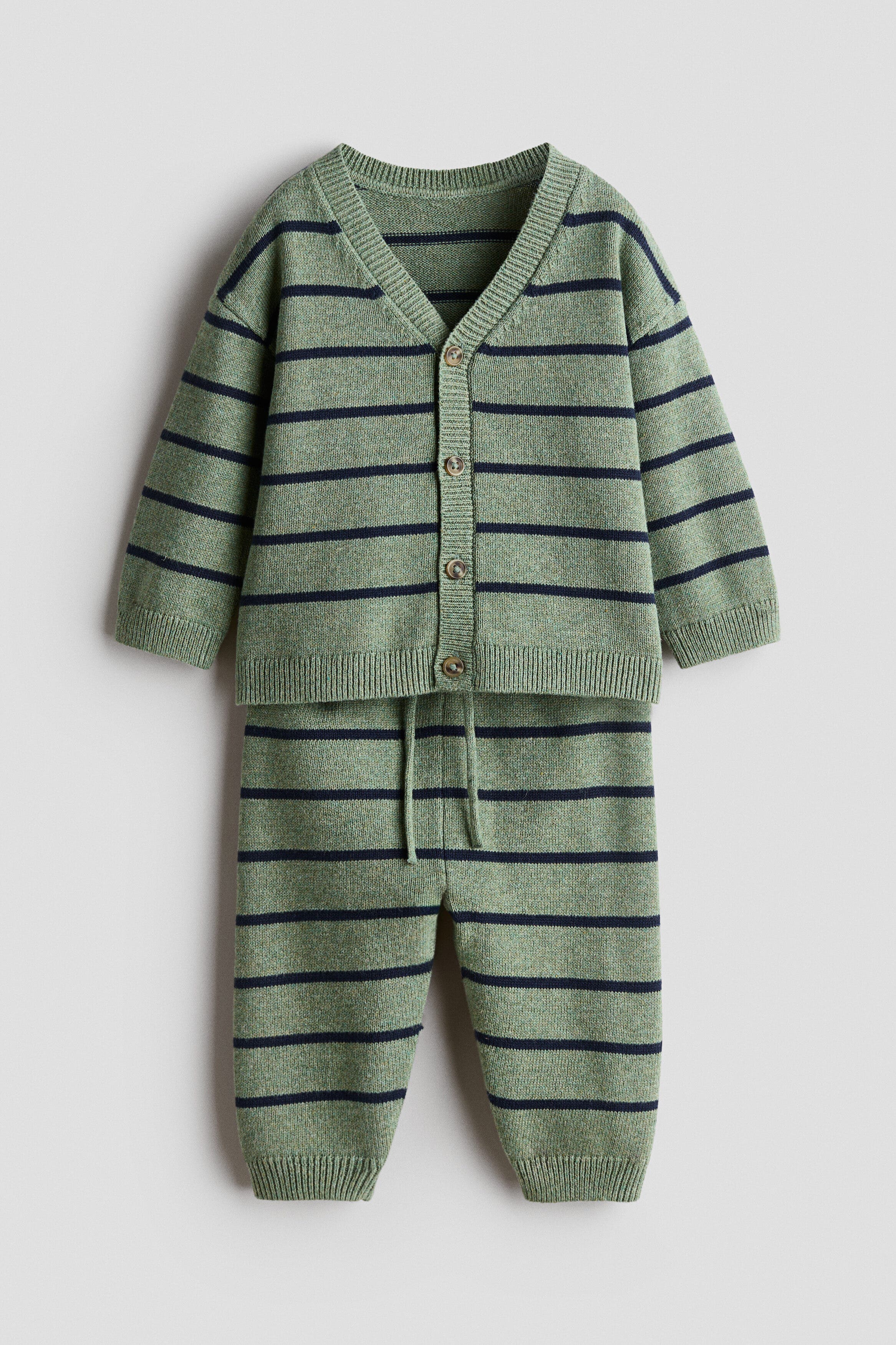 selected Green/striped