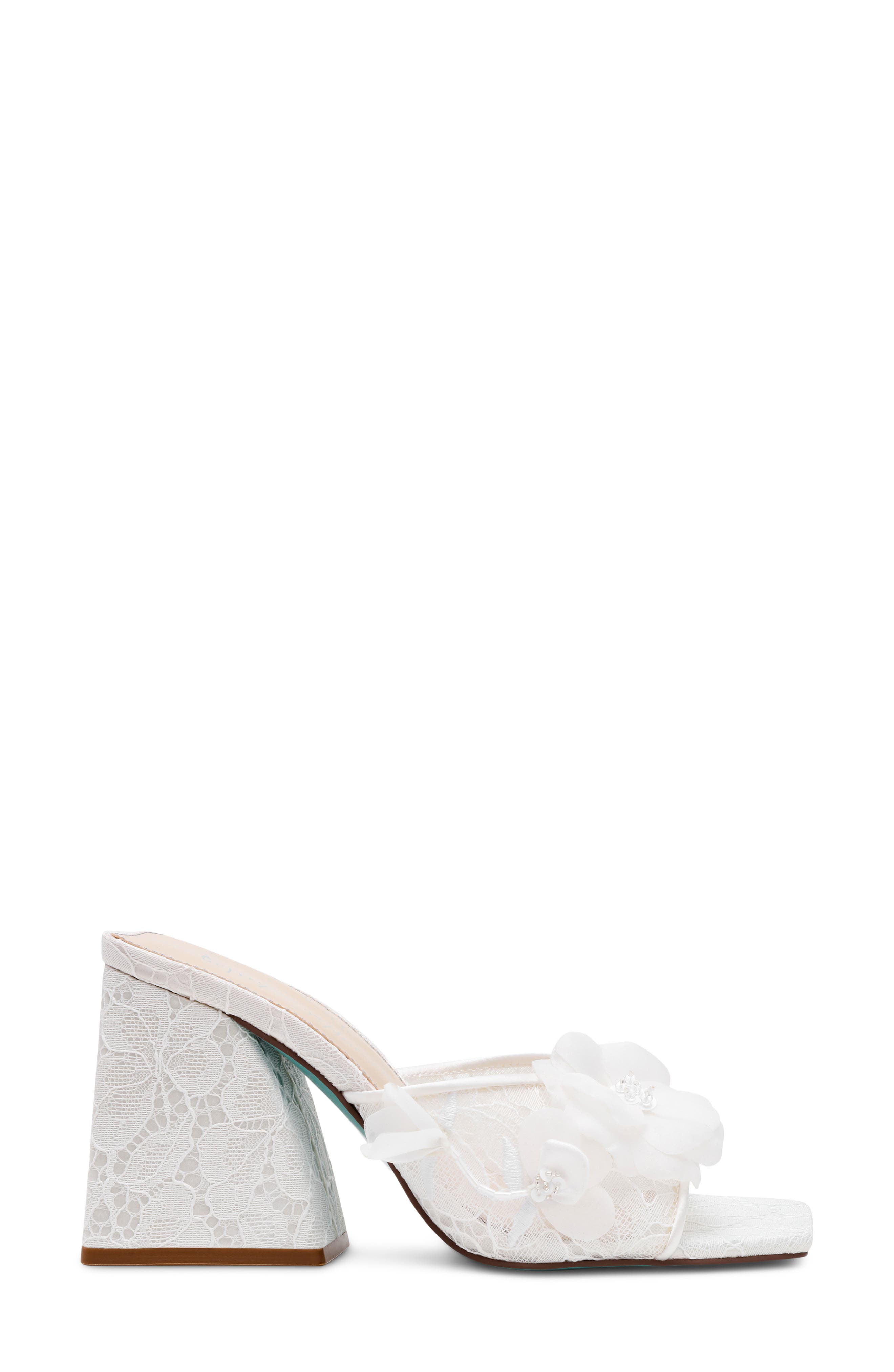 Betsey Johnson Heath Slide Sandal, Alternate, color, Ivory