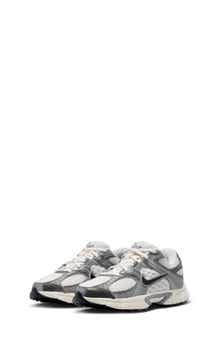 Nike Kids' V5 Runner Sneaker