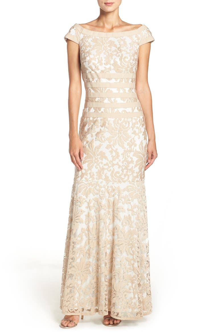 Textured Lace Mermaid Gown, Main, color, SAND/ IVORY