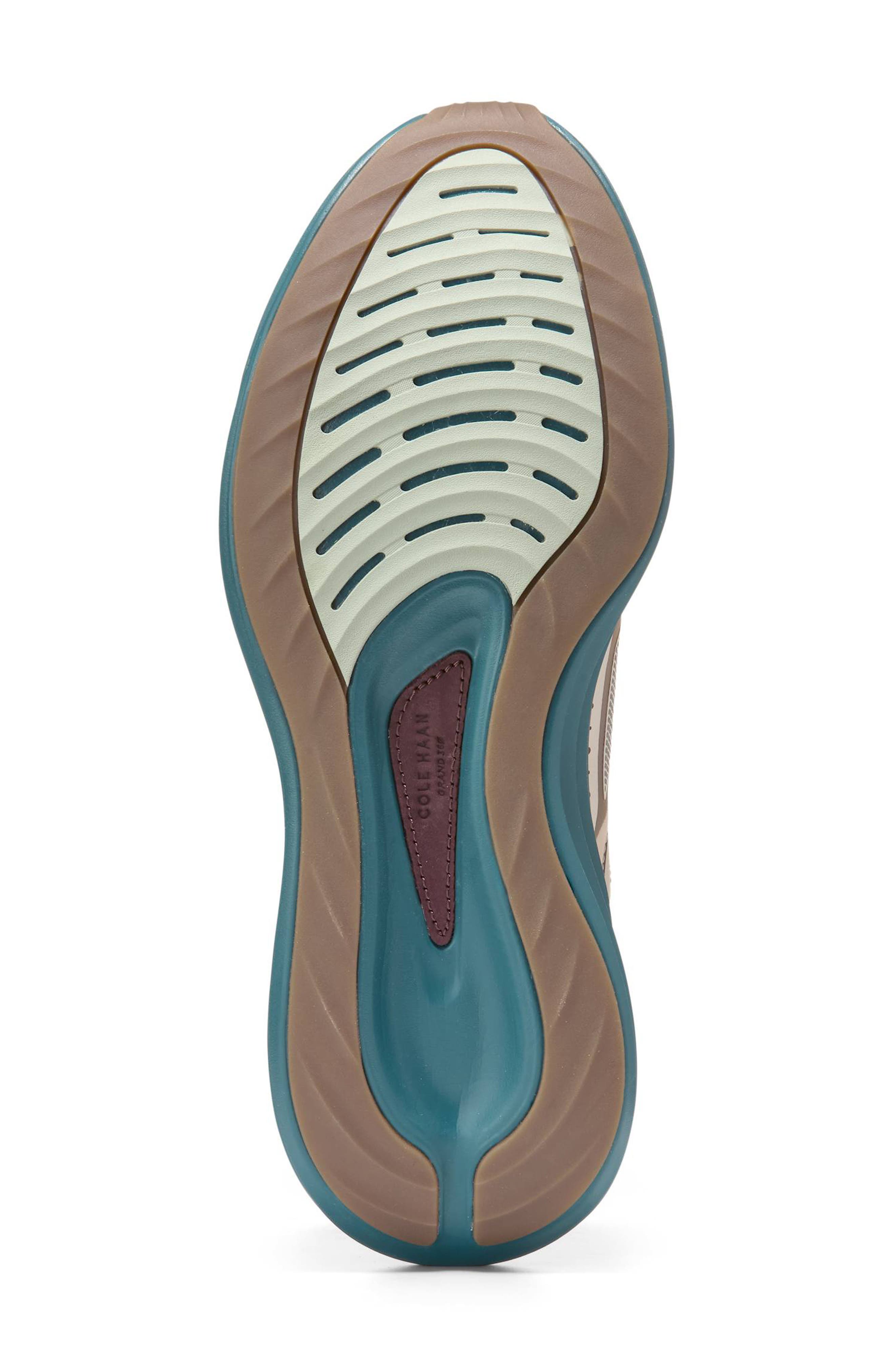 Cole Haan ØriginalGrand Quadstreak Running Shoe, Alternate, color, Angora/ Madeira