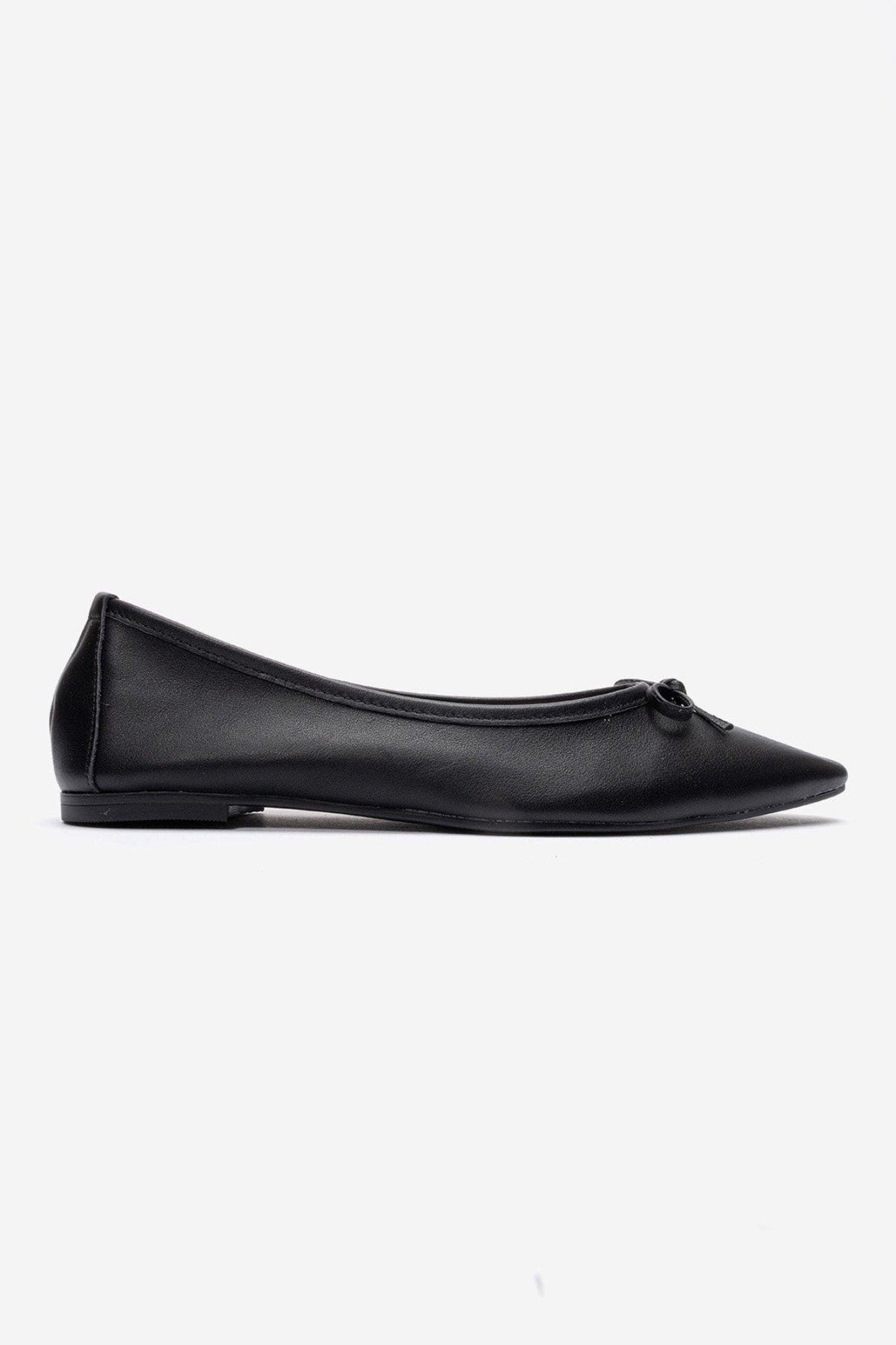 Umiel Leather Bow Ballet Flat, Alternate, color, Black