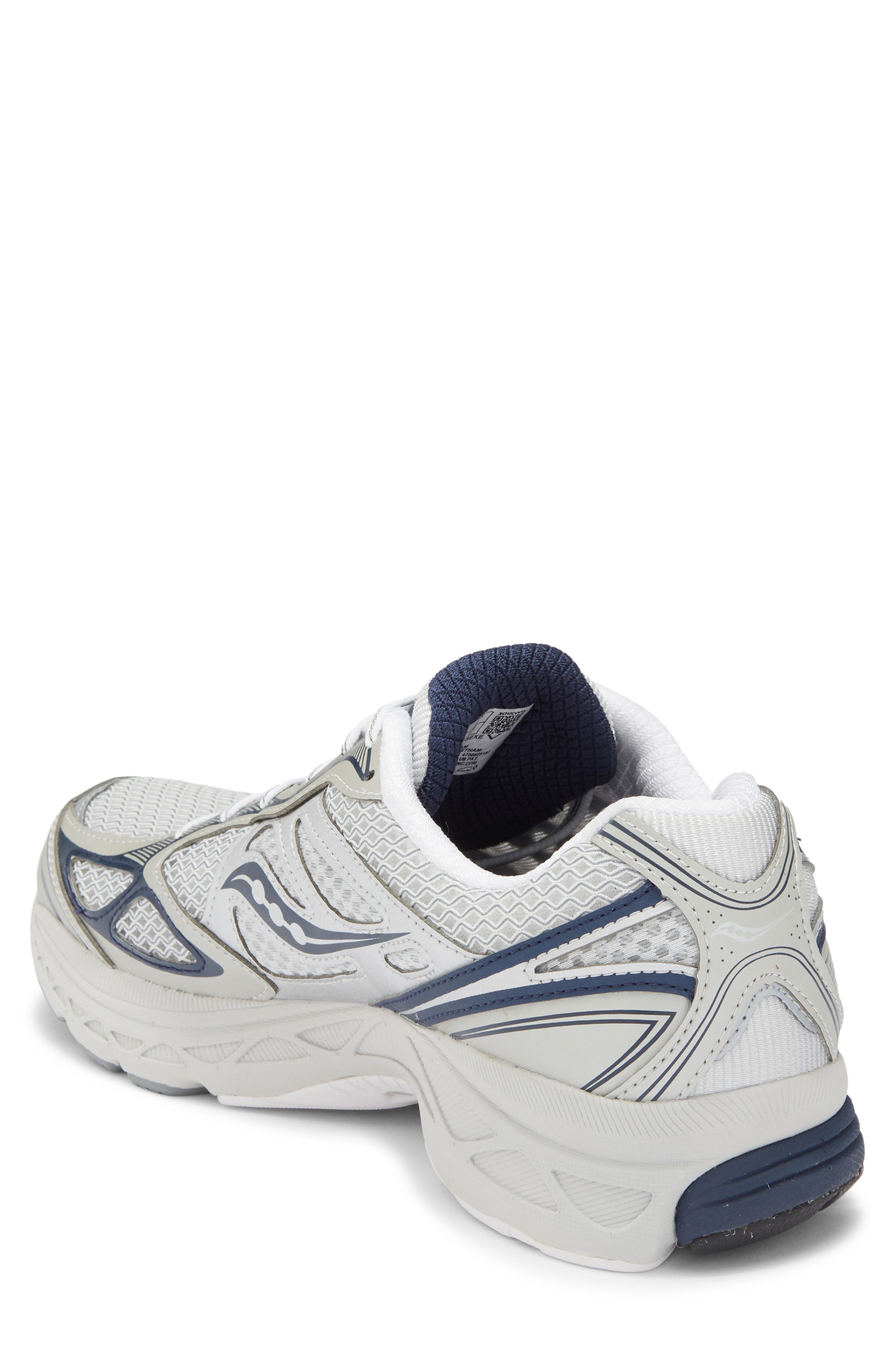 Saucony Gender Inclusive ProGrid Guide 7 Sneaker, Alternate, color, Oyster/ Navy