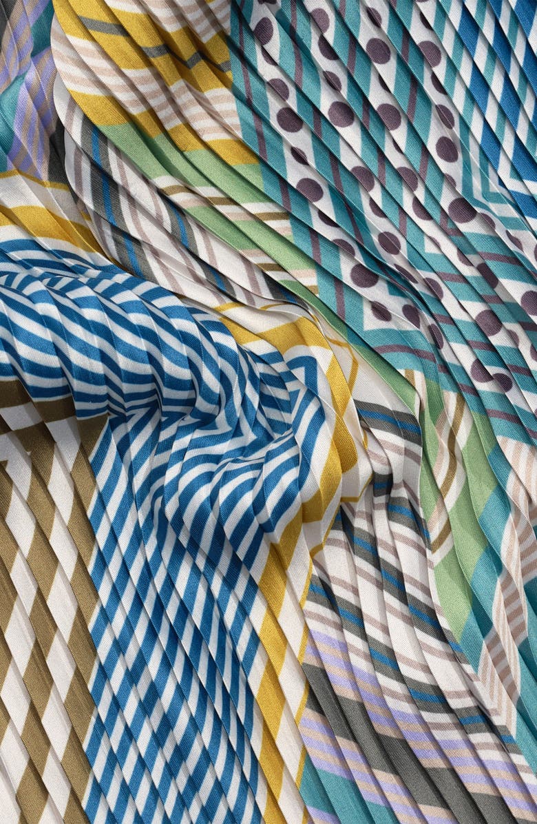 Echo Downtown Pleated Diamond, Alternate, color, Bottle Green