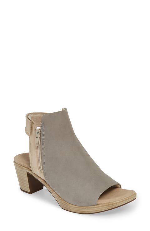 Favorite Sandal (Women)