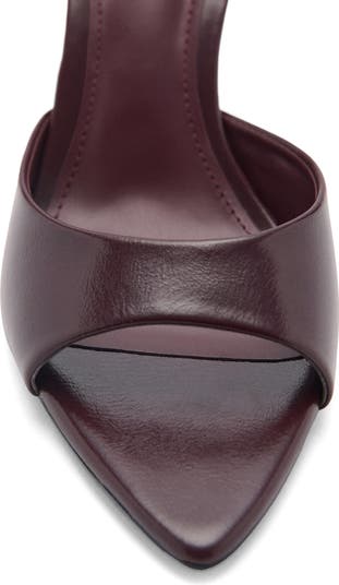 Pointed Toe Slide Sandal