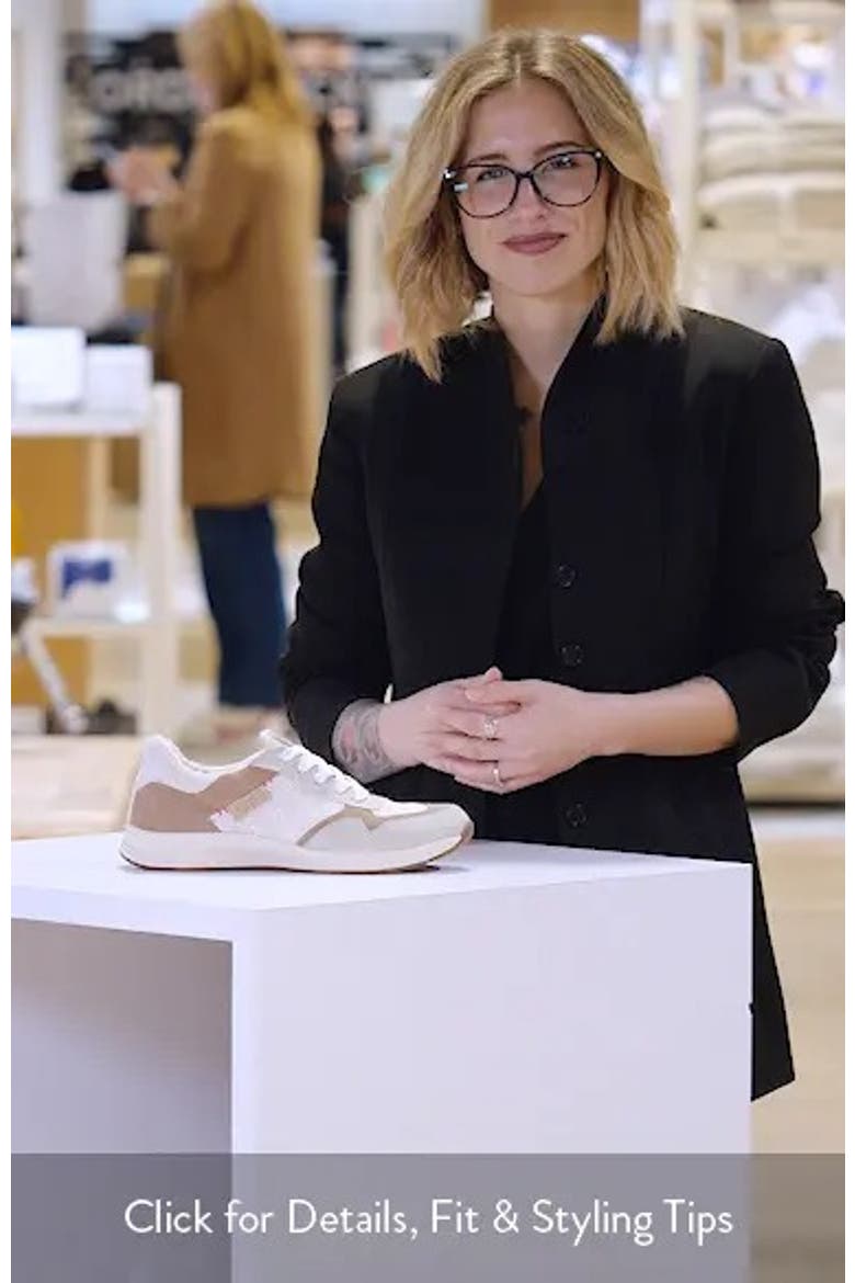 Detour Sneaker video