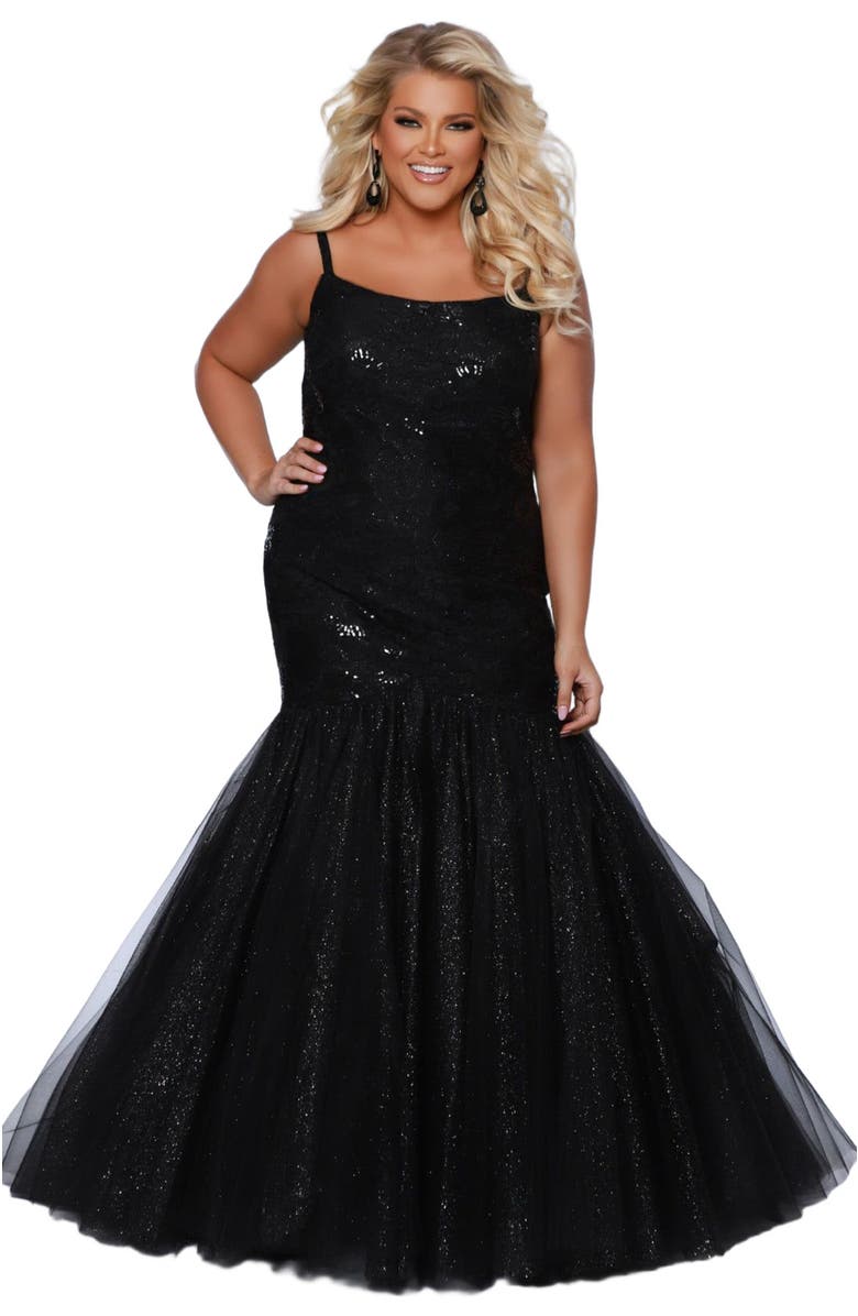 Sydney's Closet Mermaid Scoop Neck Plus Size Evening Gown, Alternate, color, Black