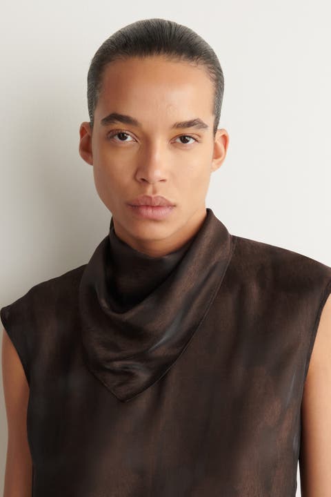 Animal-jacquard Neck Scarf