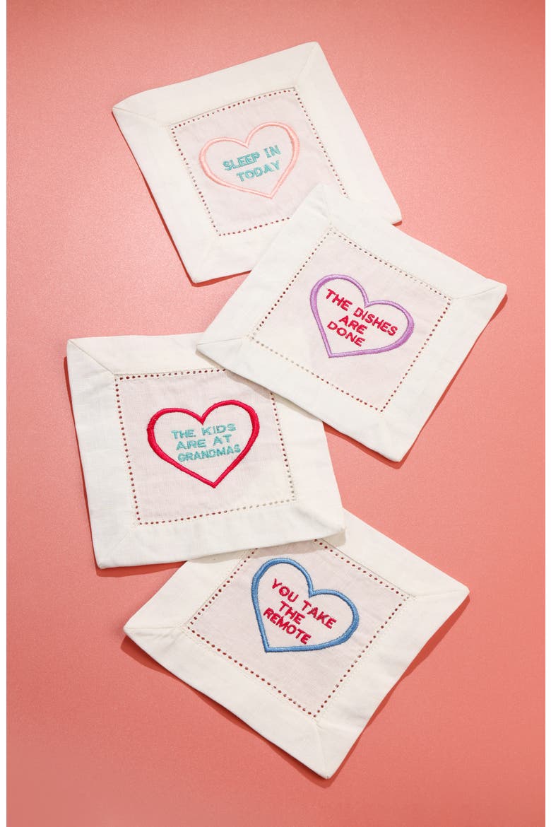Set of 4 Embroidered Linen Napkins, Alternate, color, WHITE/ HEARTS