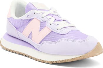 ranan　3月③ Amazon.com | New Balance Men's 237 V1 Sneaker, Black/Red, 7