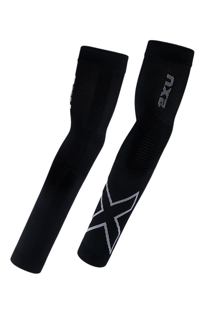 2XU Flex Run Comp Arm Sleeves, Alternate, color, Black/Grey