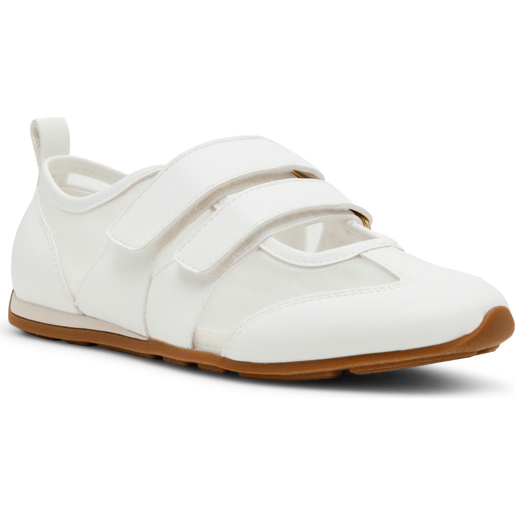 DV by Dolce Vita Fabion Sneaker in White Mesh at Nordstrom Rack, Size 6