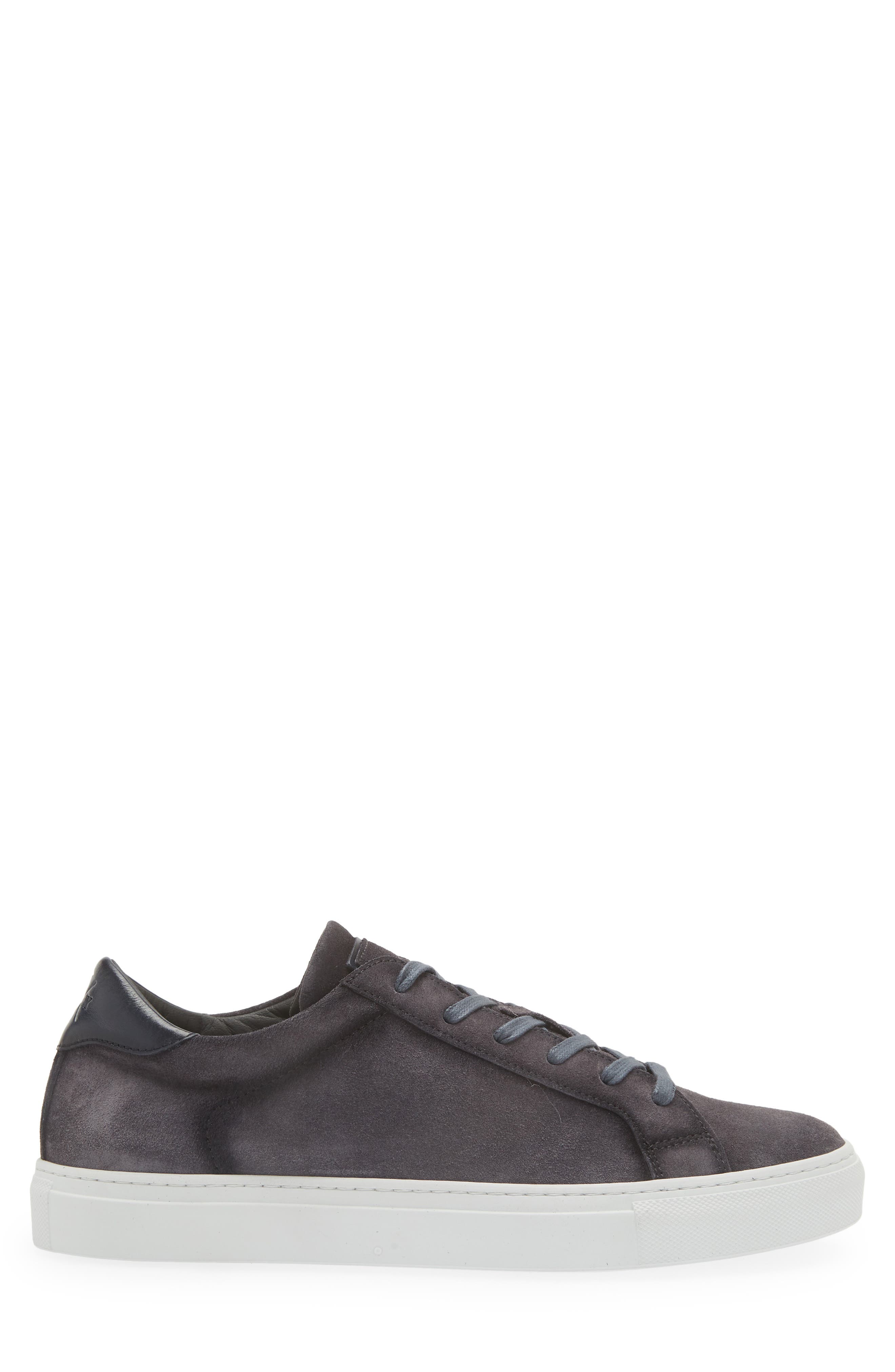 Derrick Sneaker, Alternate, color, AVI/B.MAR