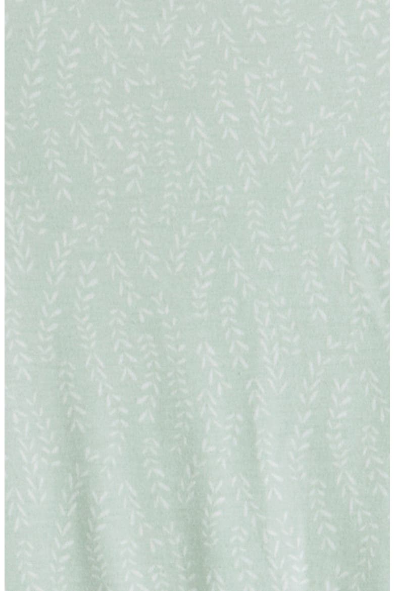 Cozy Wearable Blanket, Alternate, color, GREEN HUSH LEAVES