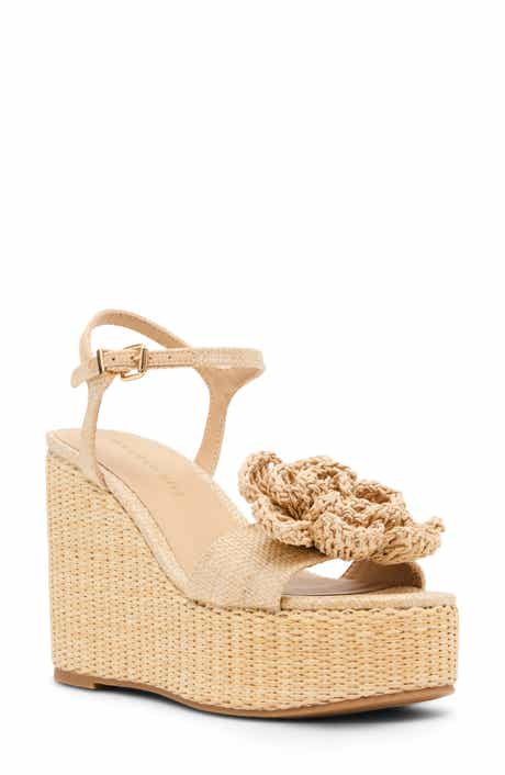 Madden Girl <p>Sasssy Platform Wedge Sandal (Women)</p>