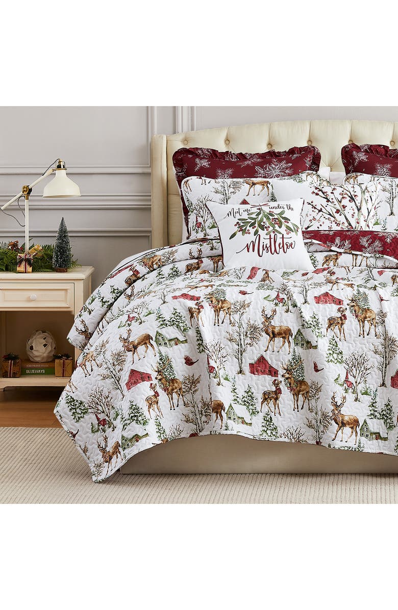SOUTHSHORE FINE LINENS White Christmas Oversize Holiday Quilt Set, Alternate, color, White Christmas