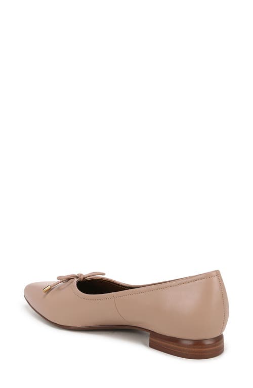 Naturalizer Joiner Pointed Toe Skimmer Flat In Multi