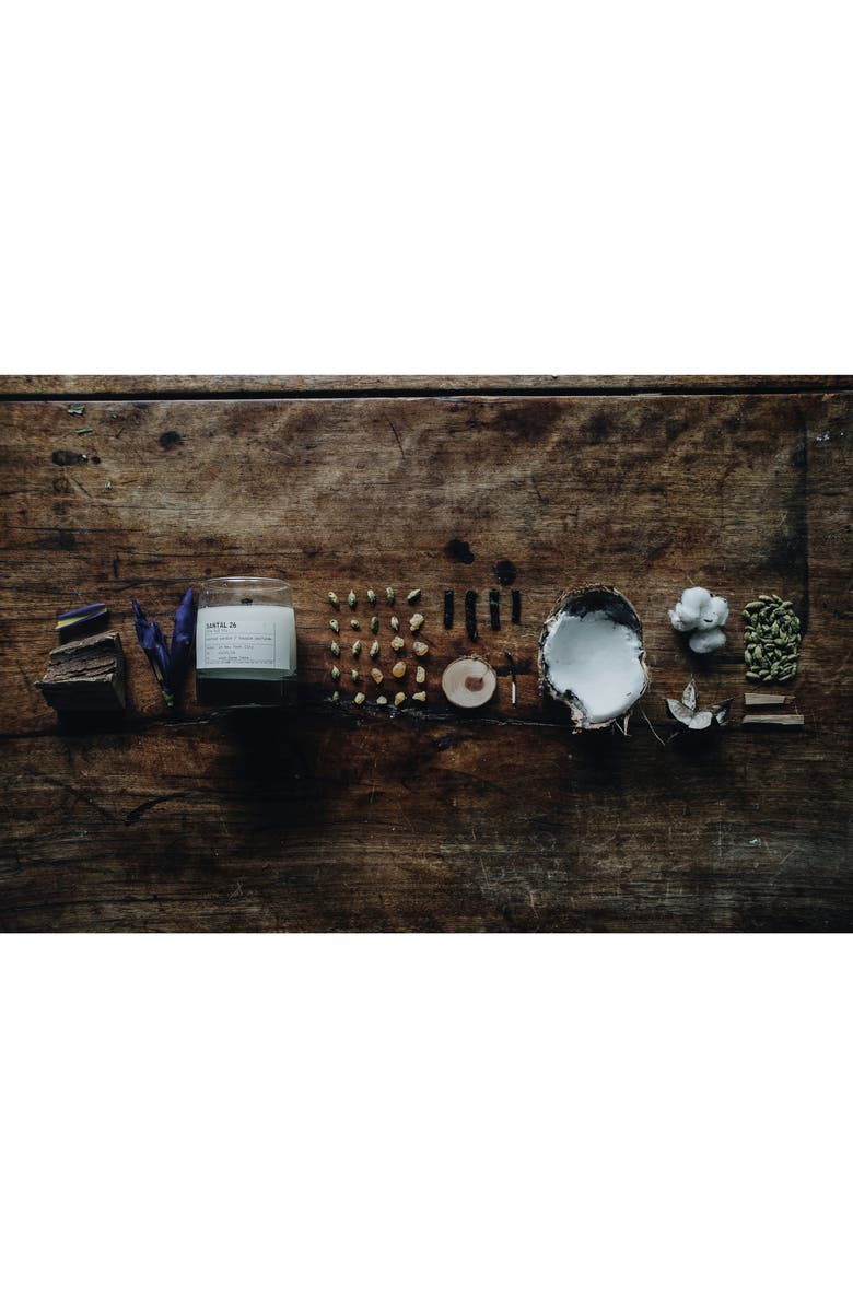 Le Labo Santal 26 Classic Candle, Alternate, color,
