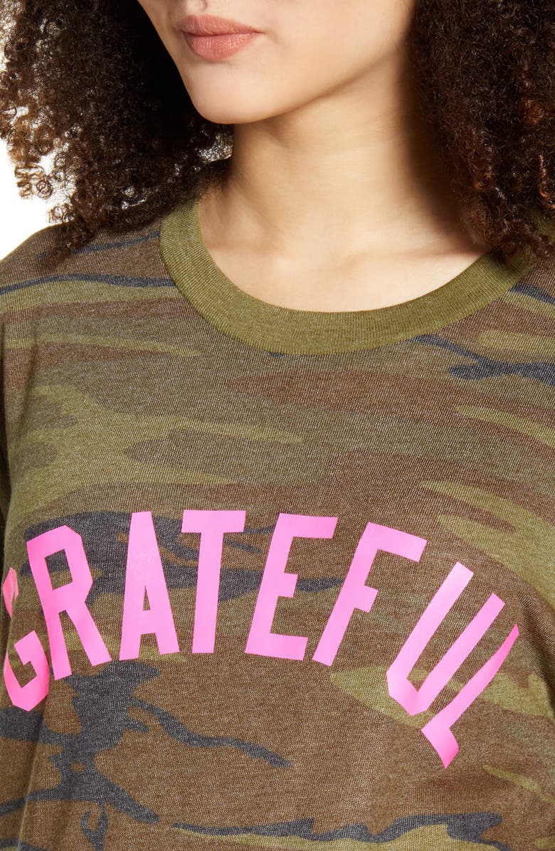 Bun Maternity Grateful Camo Maternity Graphic Tee, Alternate, color, 