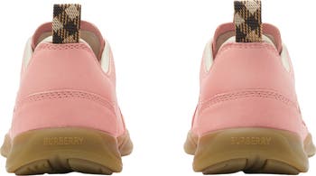 【送料&関税込】Burberry Matrix Leather Sneaker B6000BAB-8AF4-443F-A866-