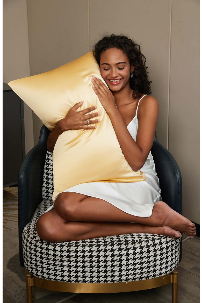 22Momme Mulberry Silk Hidden Zipper Pillowcase, Alternate, color, Champagne
