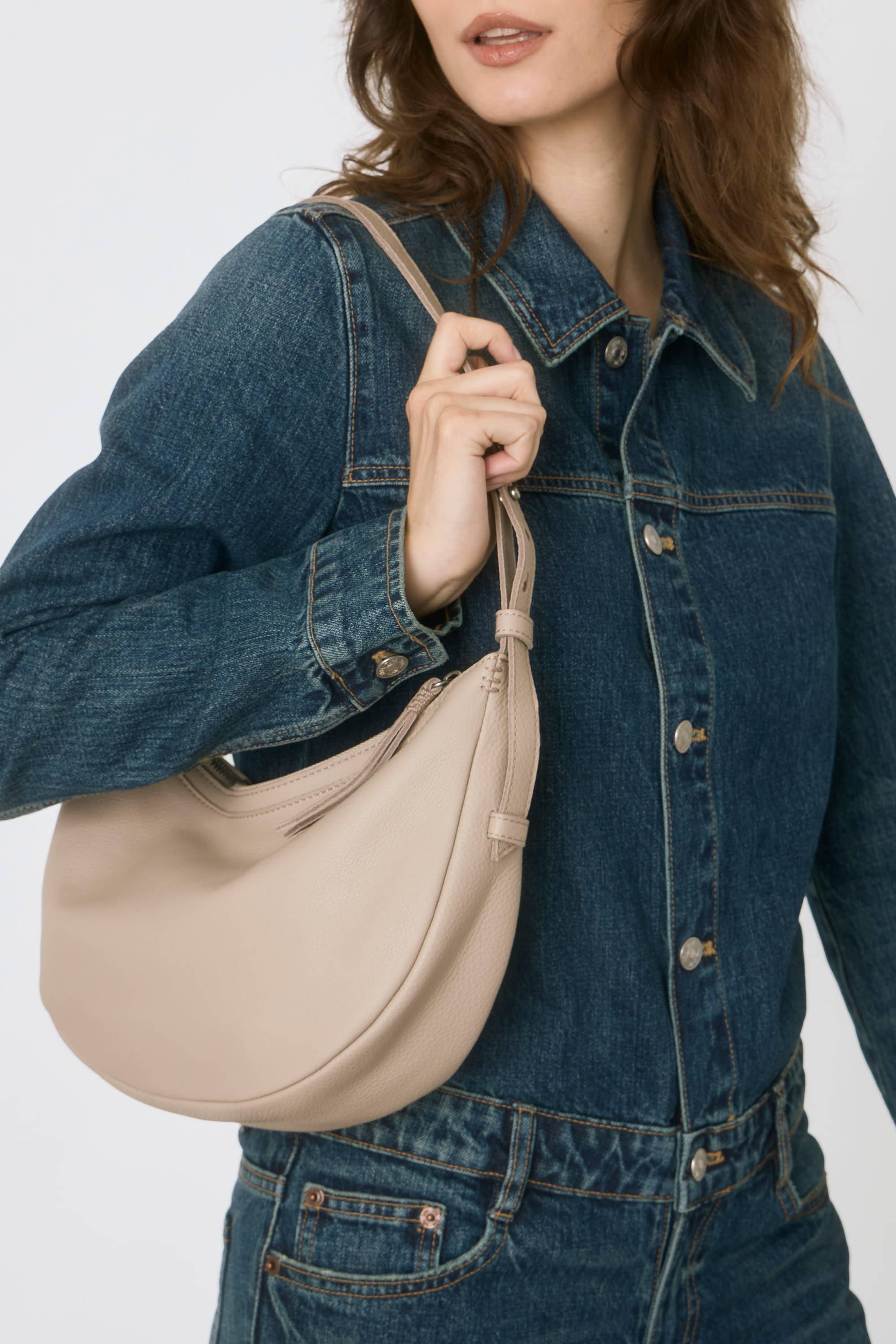 Tess Shoulder Bag Leather, Alternate, color, Sand