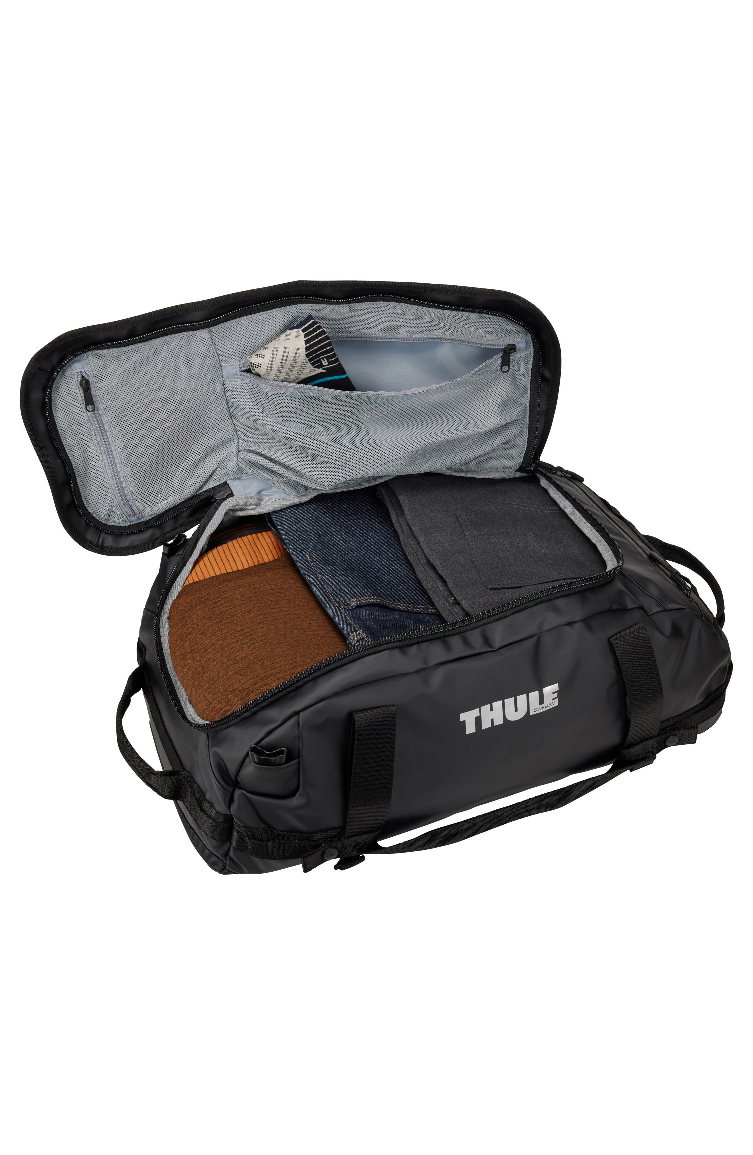 Thule Chasm 40L Duffle Bag, Alternate, color, Black