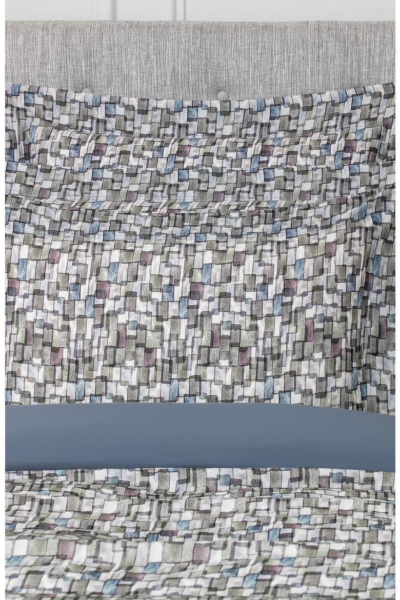 Gilbert Pillowcase, Alternate, color, Grey