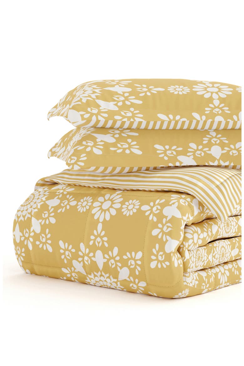 Premium Ultra Soft Daisy Medallion Reversible Down-Alternative Comforter Set, Alternate, color, YELLOW