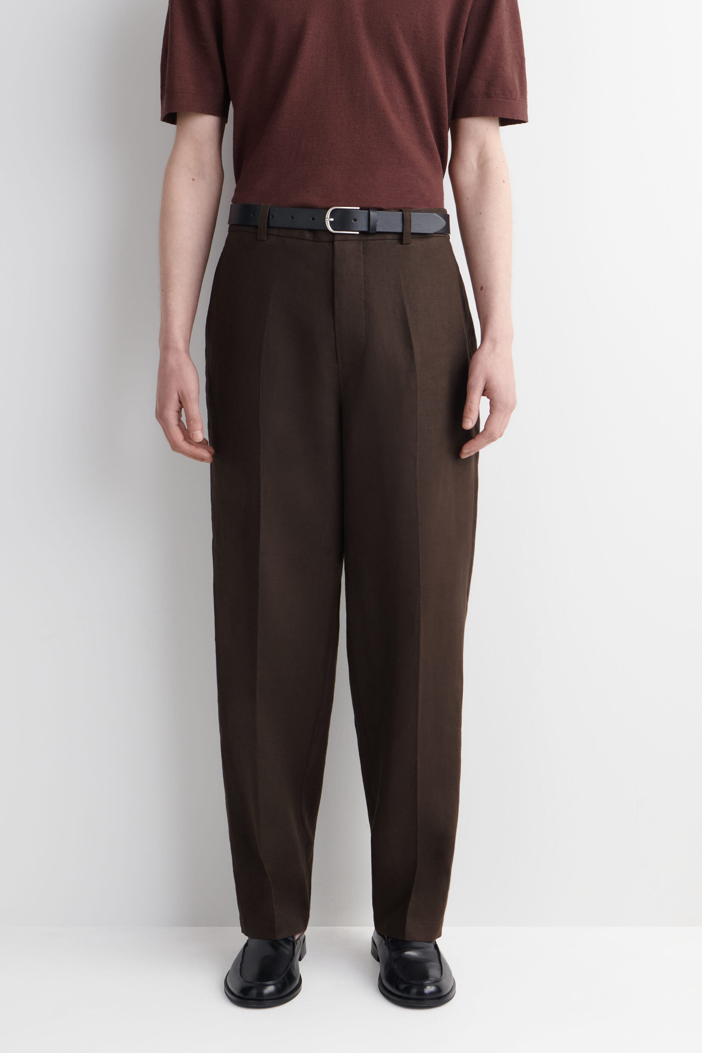 Relaxed Linen Tapered Pants - image 2