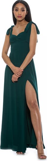 Arya Sweetheart Tie Strap Maxi Dress