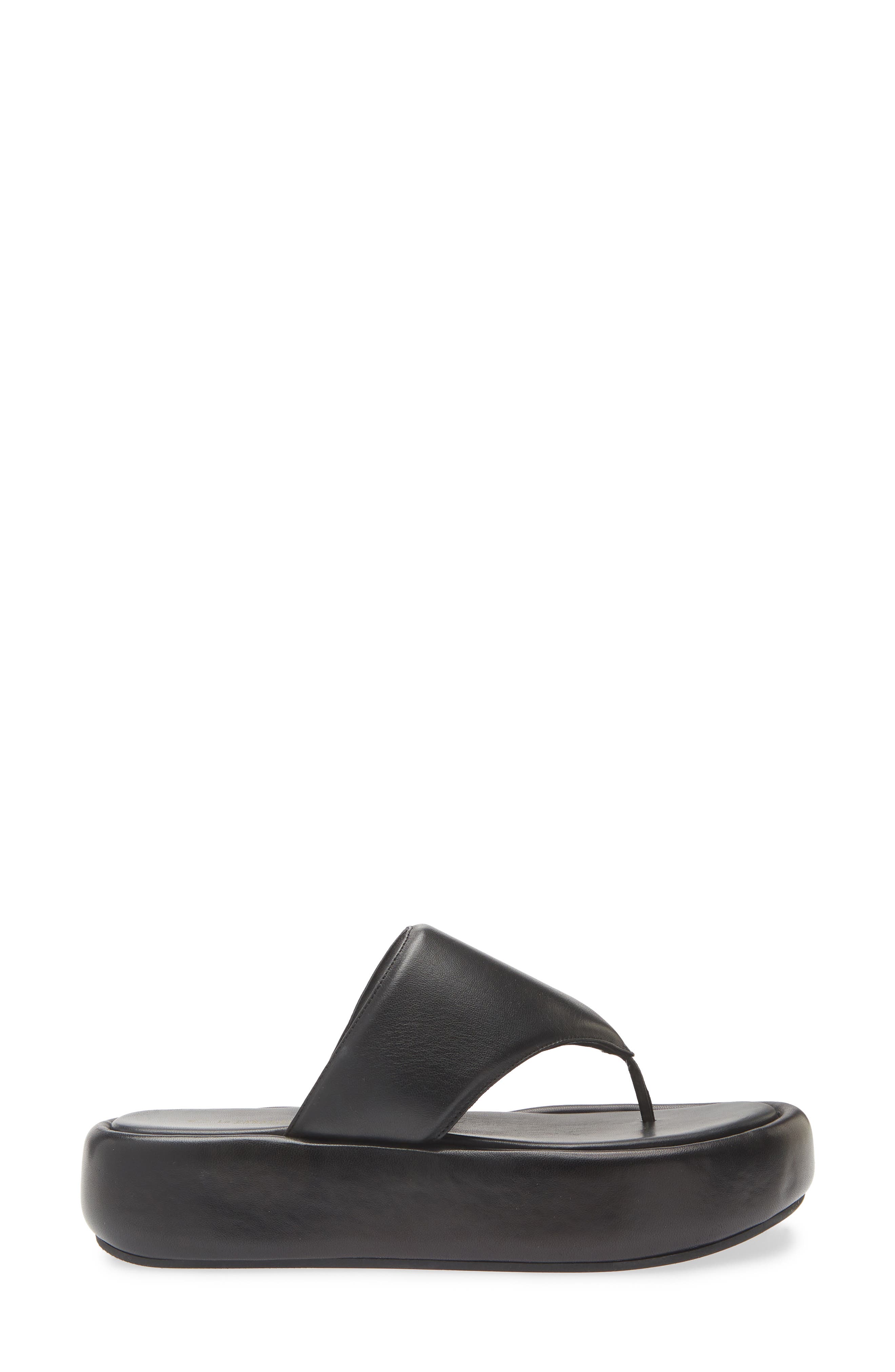 La Canadienne Gillie Platform Flip Flop, Alternate, color, Black