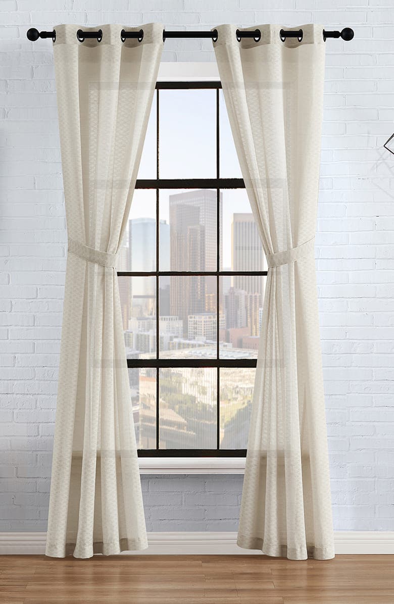 Lucky Brand Larkin Woven Light Blocking Insulated Set of 2 Curtain Panels, Alternate, color, Linen Beige