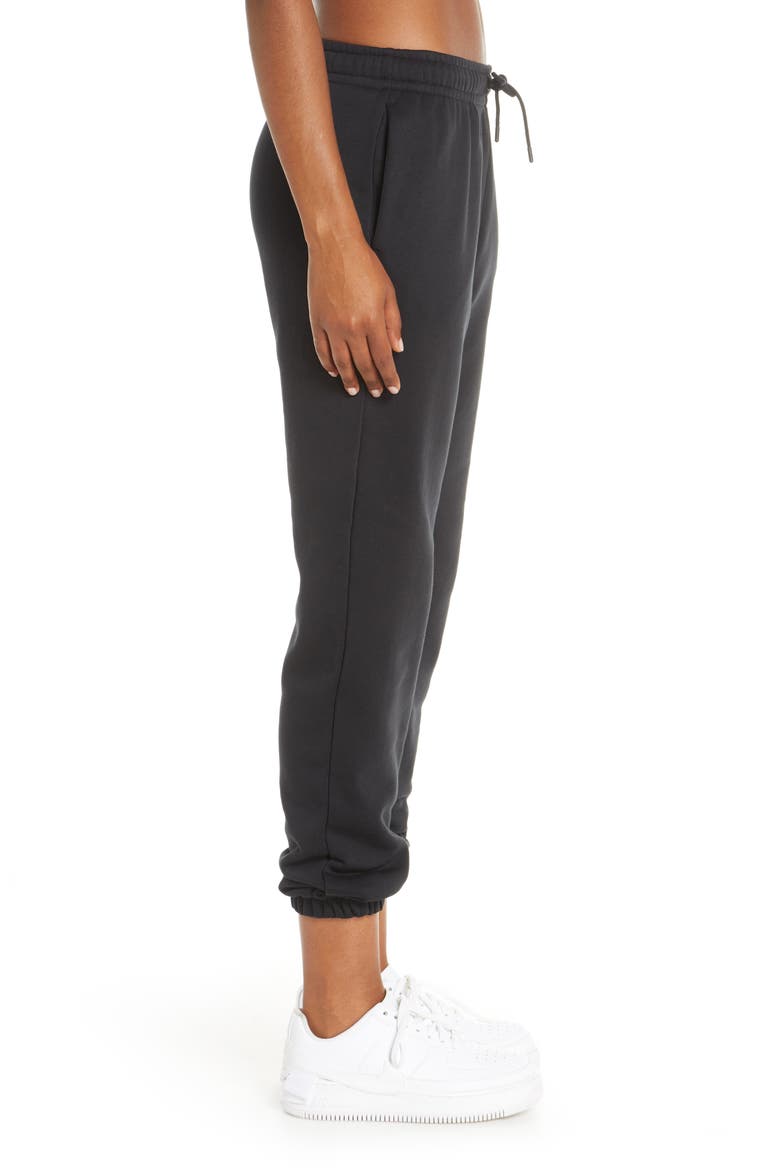 Sportswear Essential Fleece Pants, Alternate, color, BLACK/ WHITE