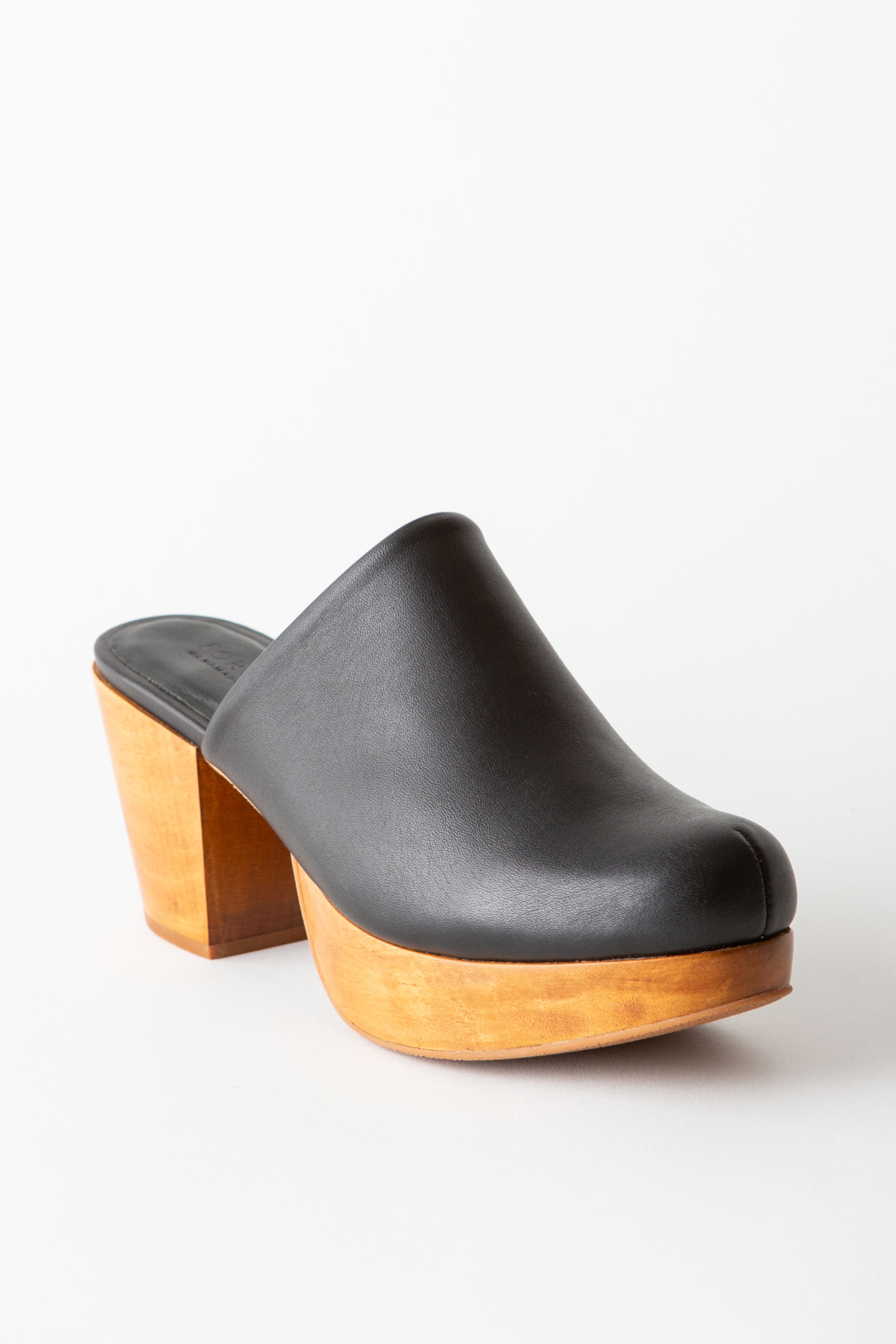 Fortress Ava Clog Mule, Main, color, Black