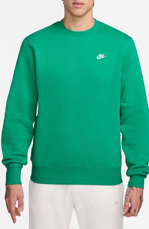 Nike Club Brushed Fleece Crewneck Sweatshirt In Green