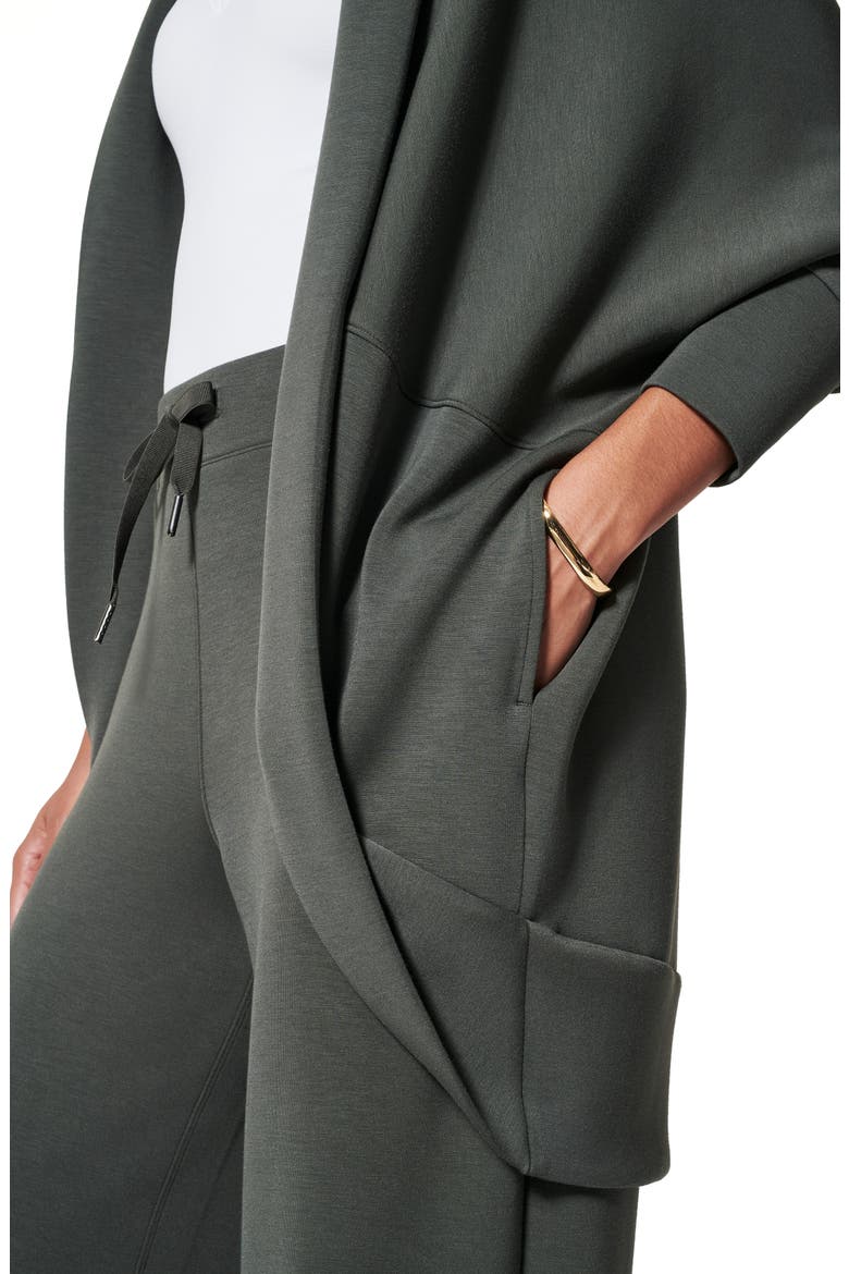 AirEssentials Cocoon Cardigan, Alternate, color, DARK PALM