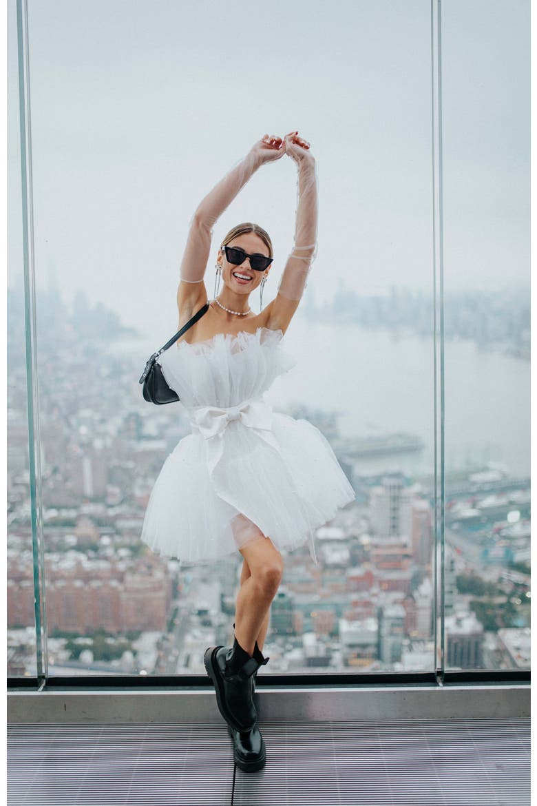 Valiant Sheer Gloves, Main, color, Ivory
