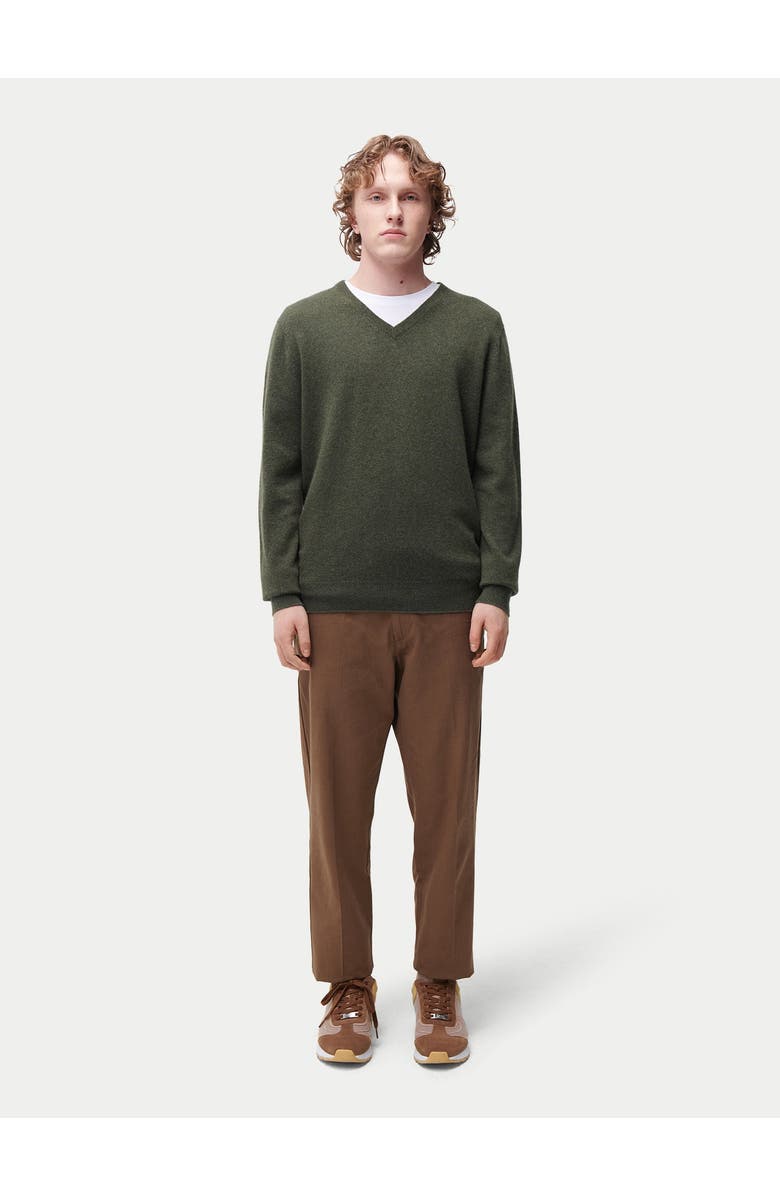 GOBI Mongolian Cashmere Essential V-Neck Cashmere Sweater, Alternate, color, Black Forest