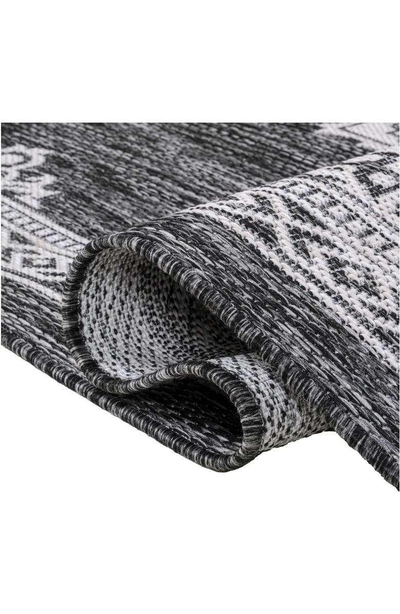 JONATHAN Y Arden Vintage Casual Medallion Indoor/Outdoor Area Rug, Alternate, color, Dark Gray/Cream