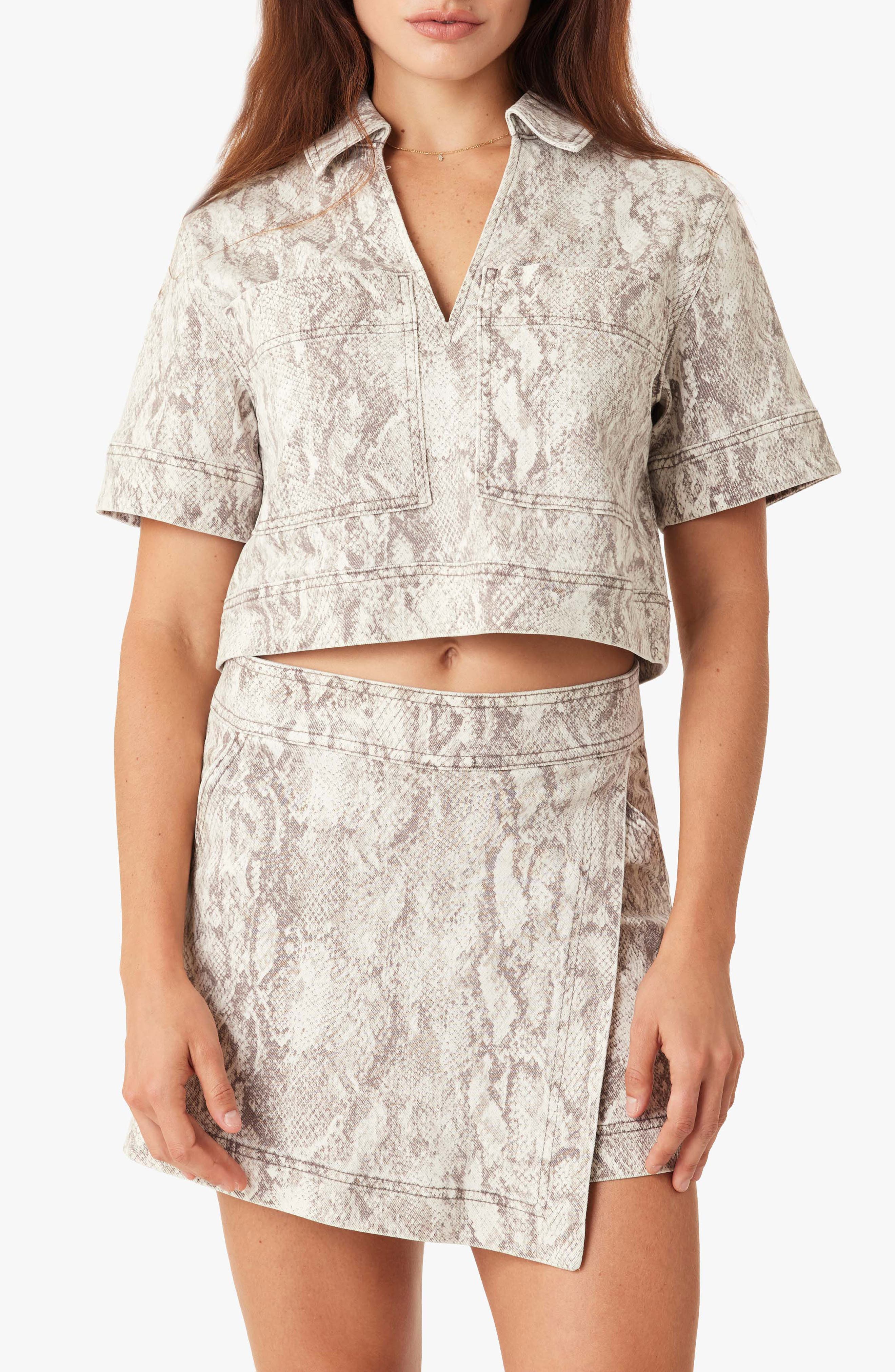 selected SNAKE PRINT